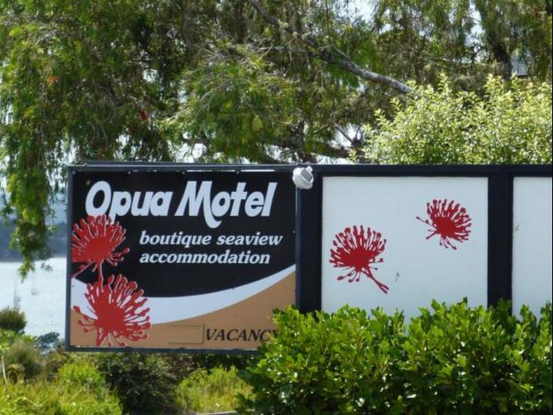 Opua Boutique Seaview Motel Exterior foto